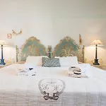 La Closerie Des Iris Bed & Breakfast 3*