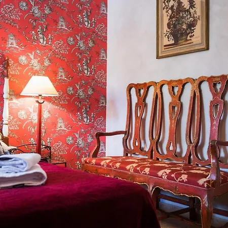 Bed & Breakfast La Closerie Des Iris 3*